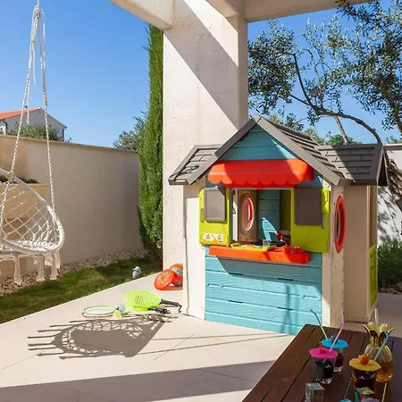 Holiday home Domino *
